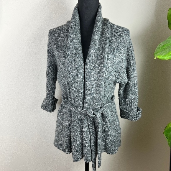 Chaus Gray Knit Cardigan Sweater - Picture 11 of 14